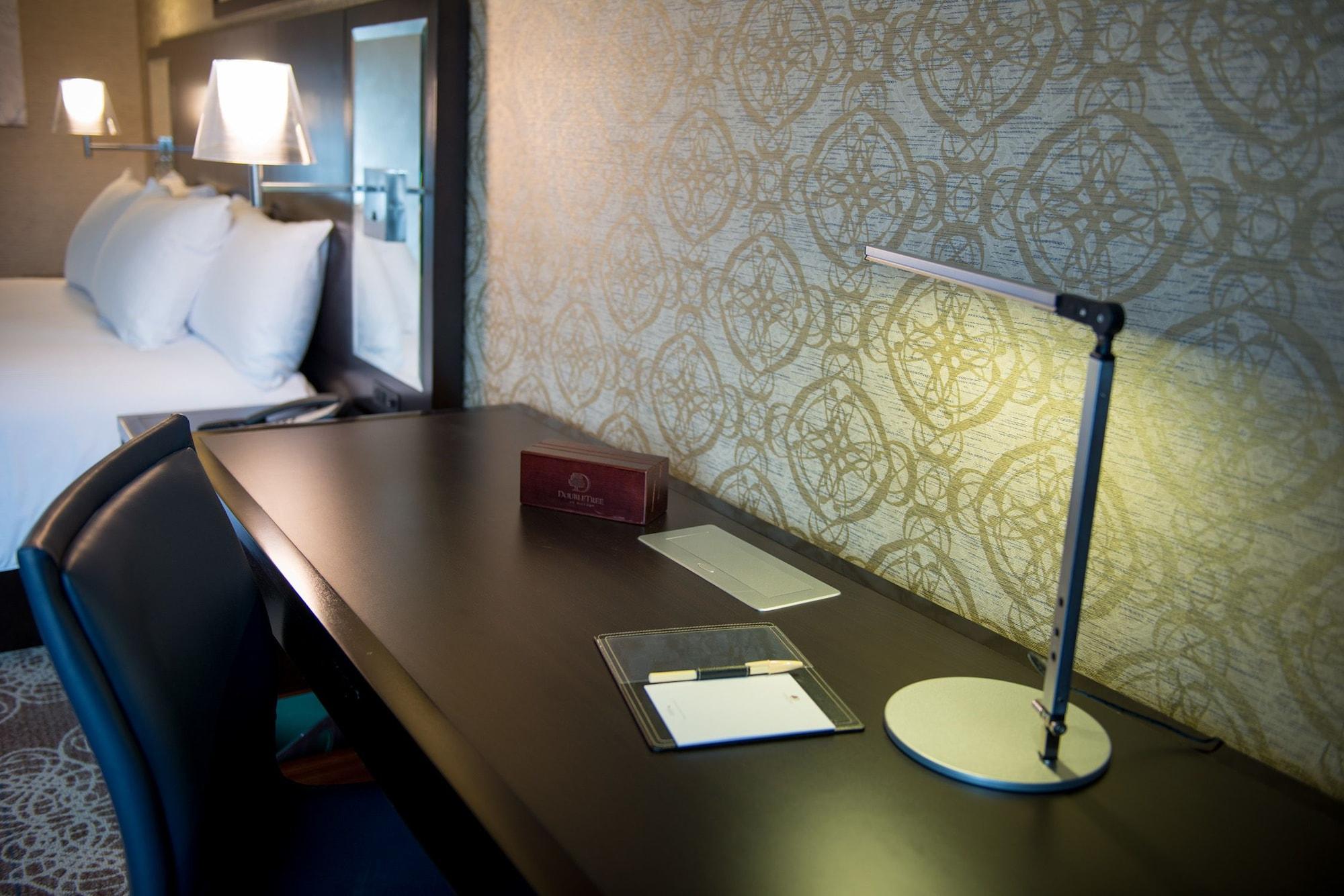 Doubletree By Hilton Binghamton Hotell Exteriör bild